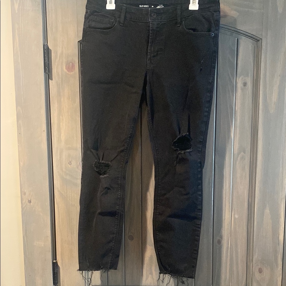 Old Navy Women's Black Distressed Skinny Jeans